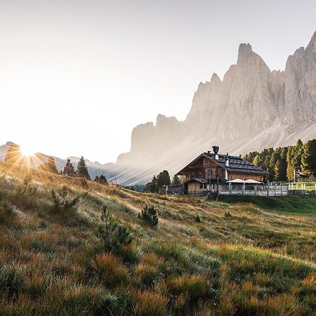 Taubers Unterwirt Aktiv & Vitalhotel Фельдтурнс Экстерьер фото